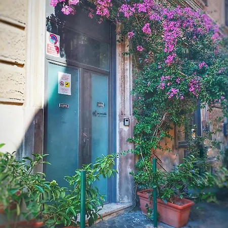 Trastevere Glasshouse 3* Rom