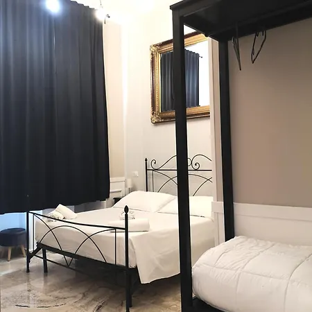 Pensionat Trastevere Glasshouse 3*